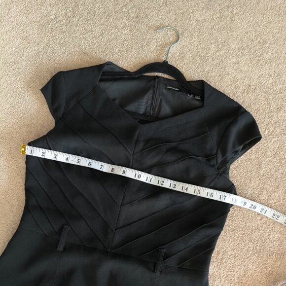 Karen Millen Designer Quiet Luxury Preppy Pleated Geometric Business Dress 10 - Picture 6 of 11